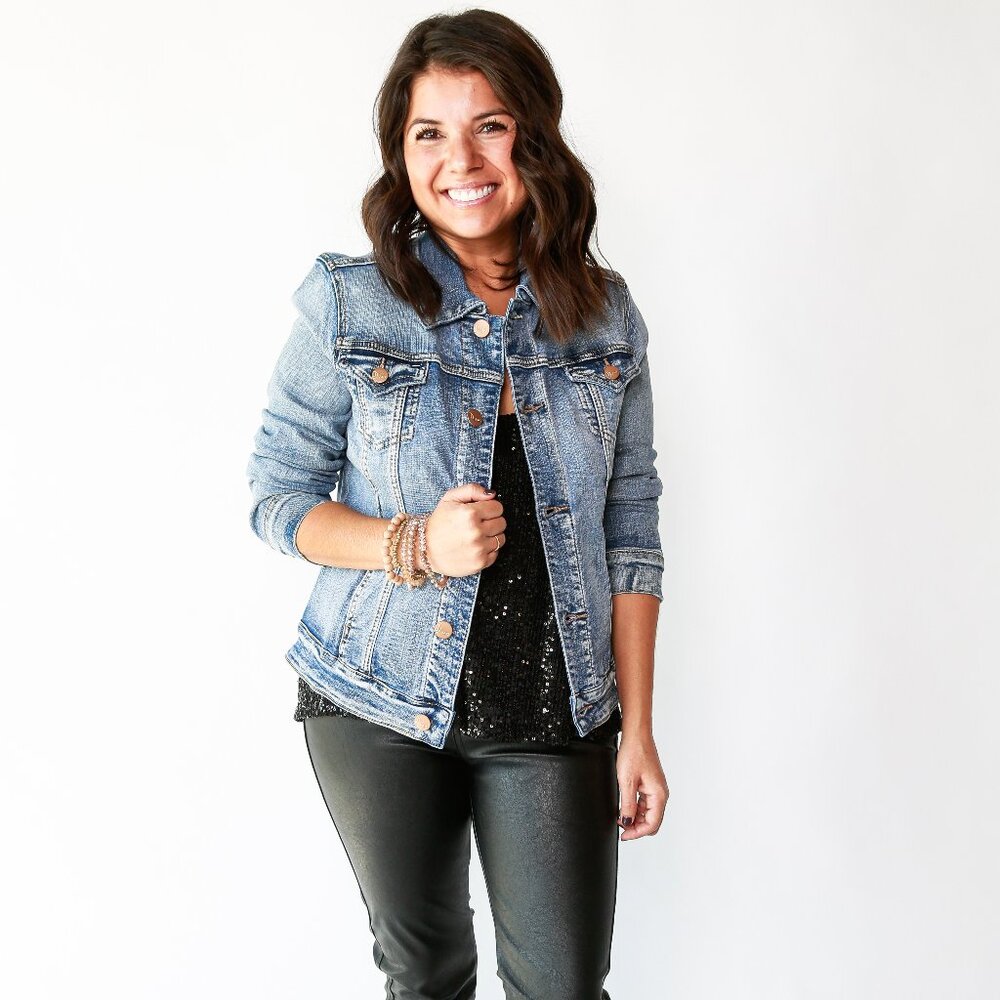 KIARA CLASSIC DENIM JACKET